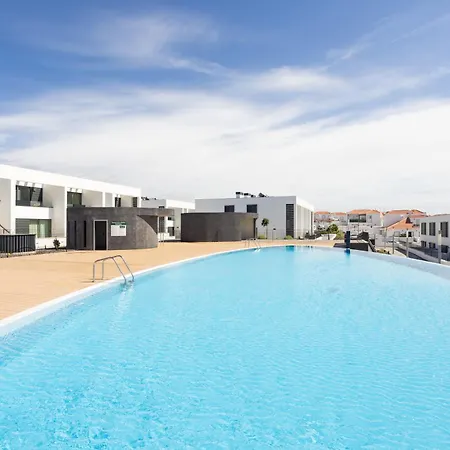 Apartament Nordes Sea View And Pool